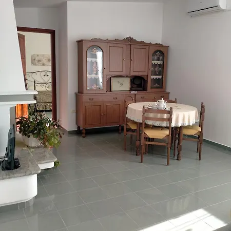 La Casa Di Nonna Bonaria דירה באוני